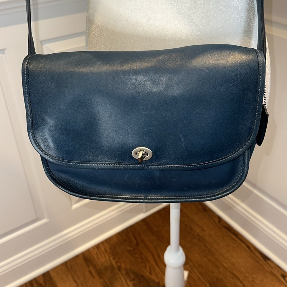 Vintage Coach City Bag - Rare Blue