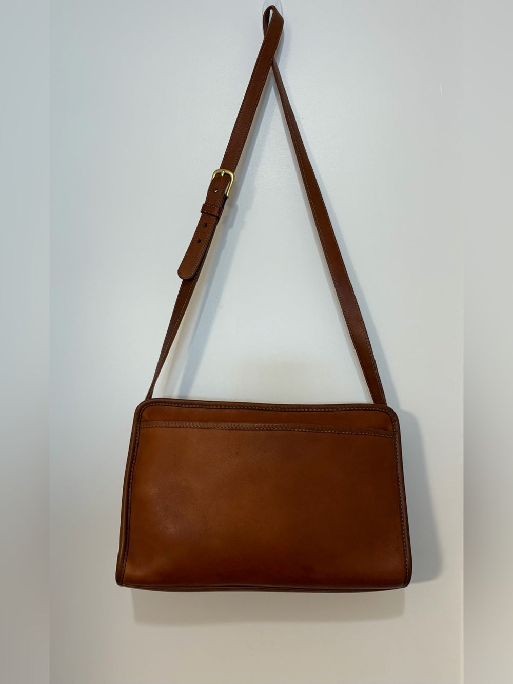 Vintage Coach Swagger Bag (#9820) Made in NYC w/ Rare “Irregular” Creed Stamp