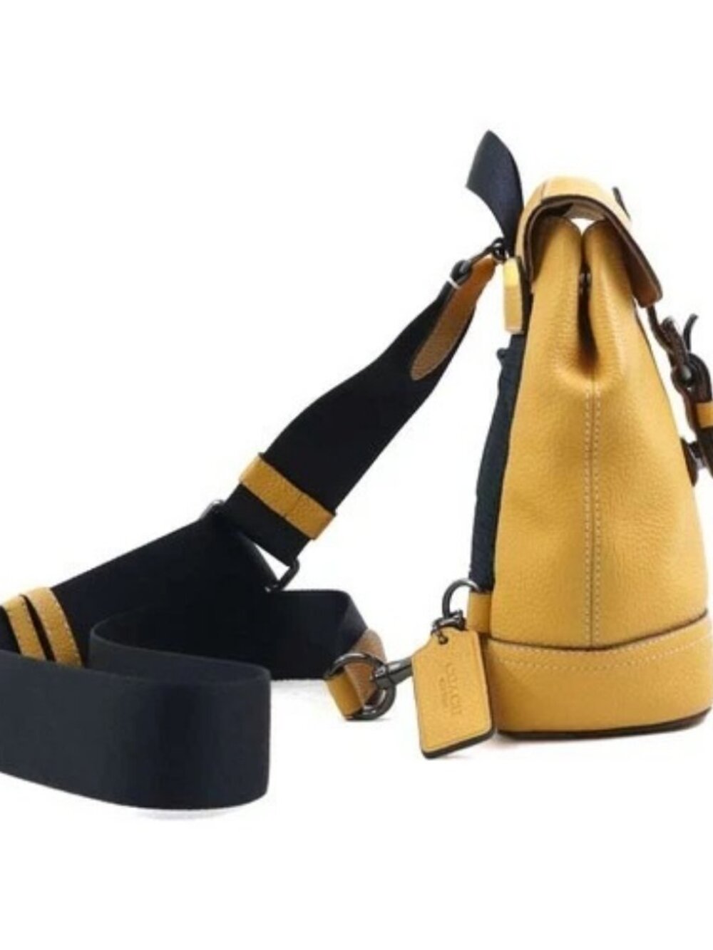 Auth COACH Body Bag Yellow Leather - r11072k