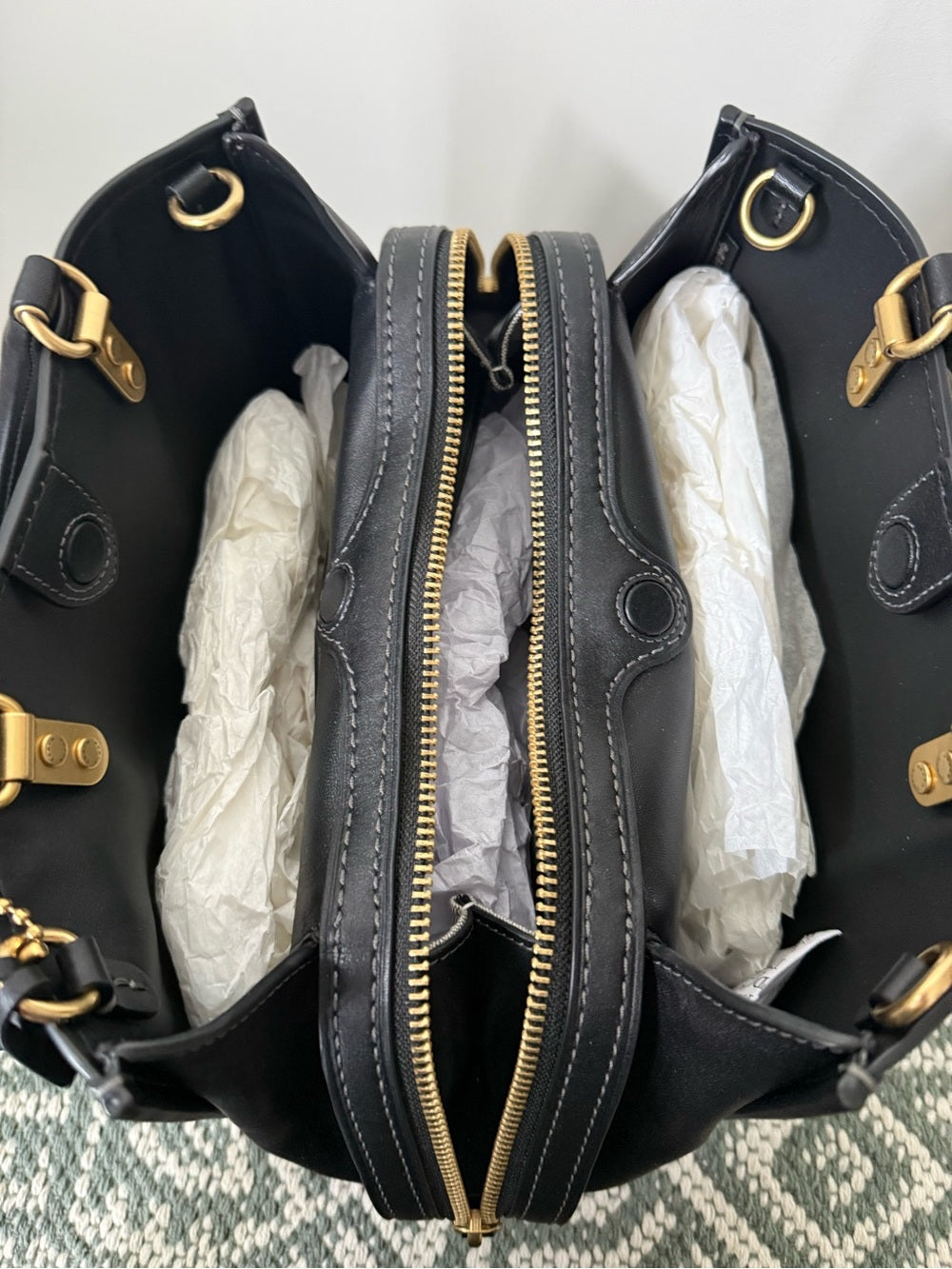 Coach Rogue Bag 31 in Black