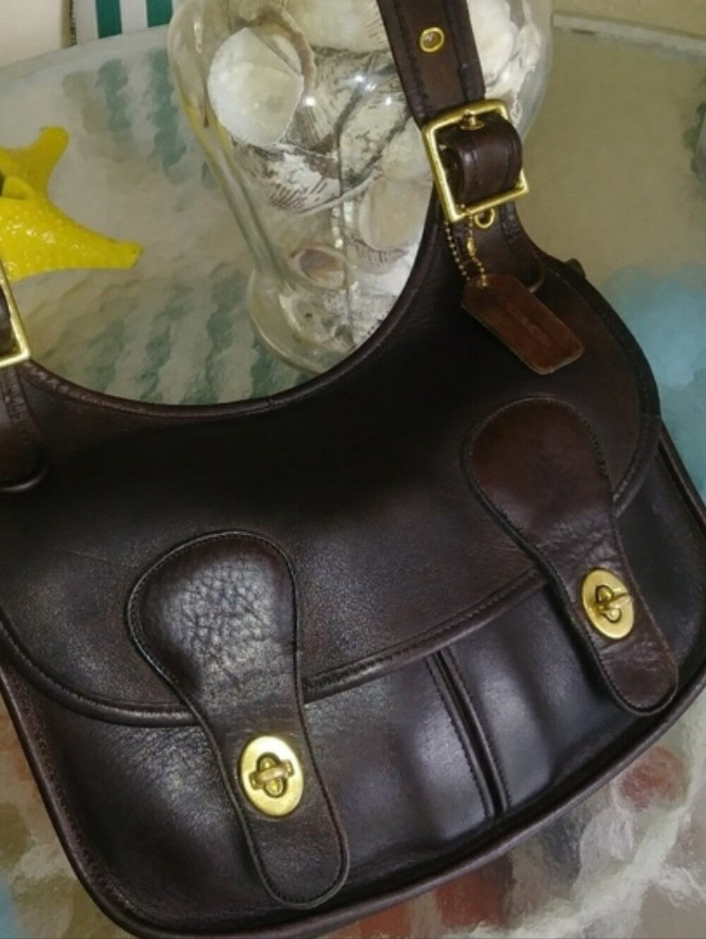 @lorac2015 COME SEE SELECT STYLES LIKE THIS IN MY CLOSET OF VINTAGE COACH BAGS
